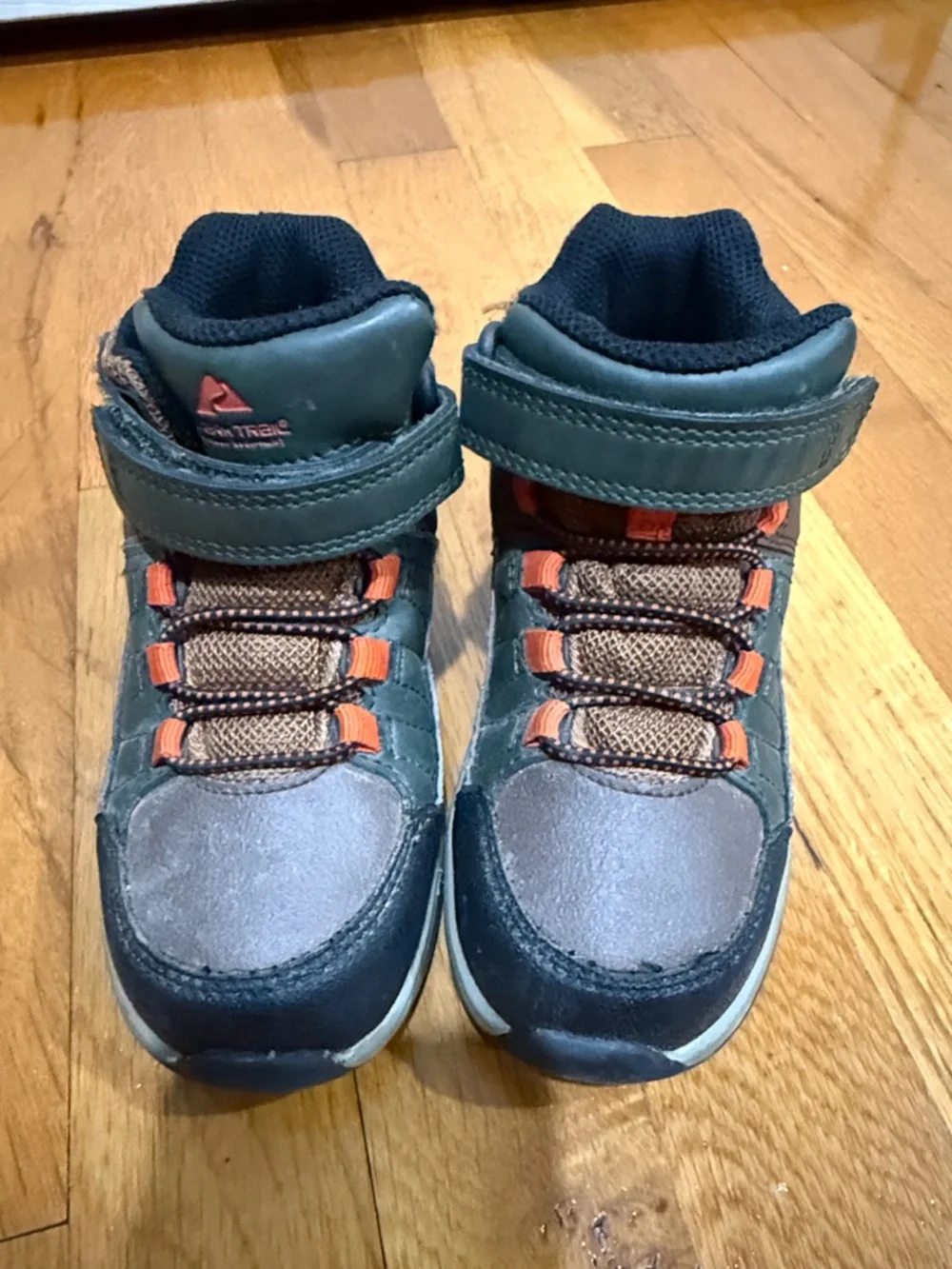 Ozark Trail Kids 8 Gray, Brown and Orange Hiking Boots - Picture 2 of 8